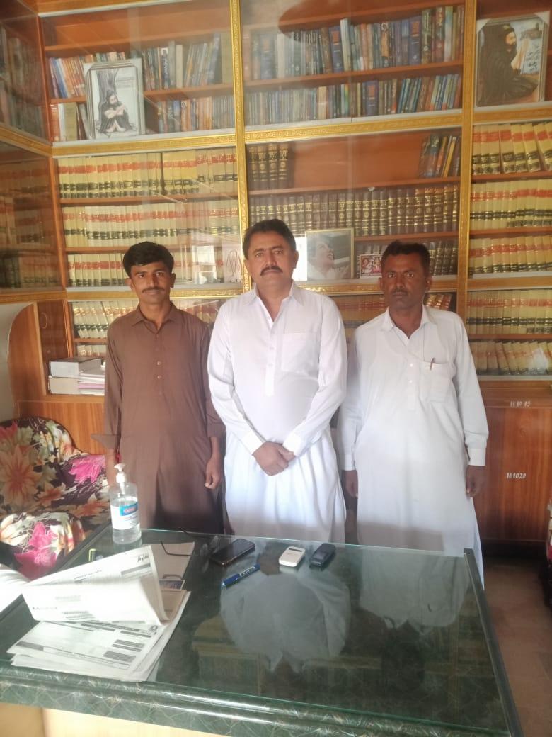 NareshBheel17's tweet photo. Today meet with advisor of cm Sindh Mr Poonjo Mal Bheel  and dear Uncle ppp's camred Lelo Mal at Singlani house in Umerkot the city of peace. https://t.co/hZmzMRqMBE