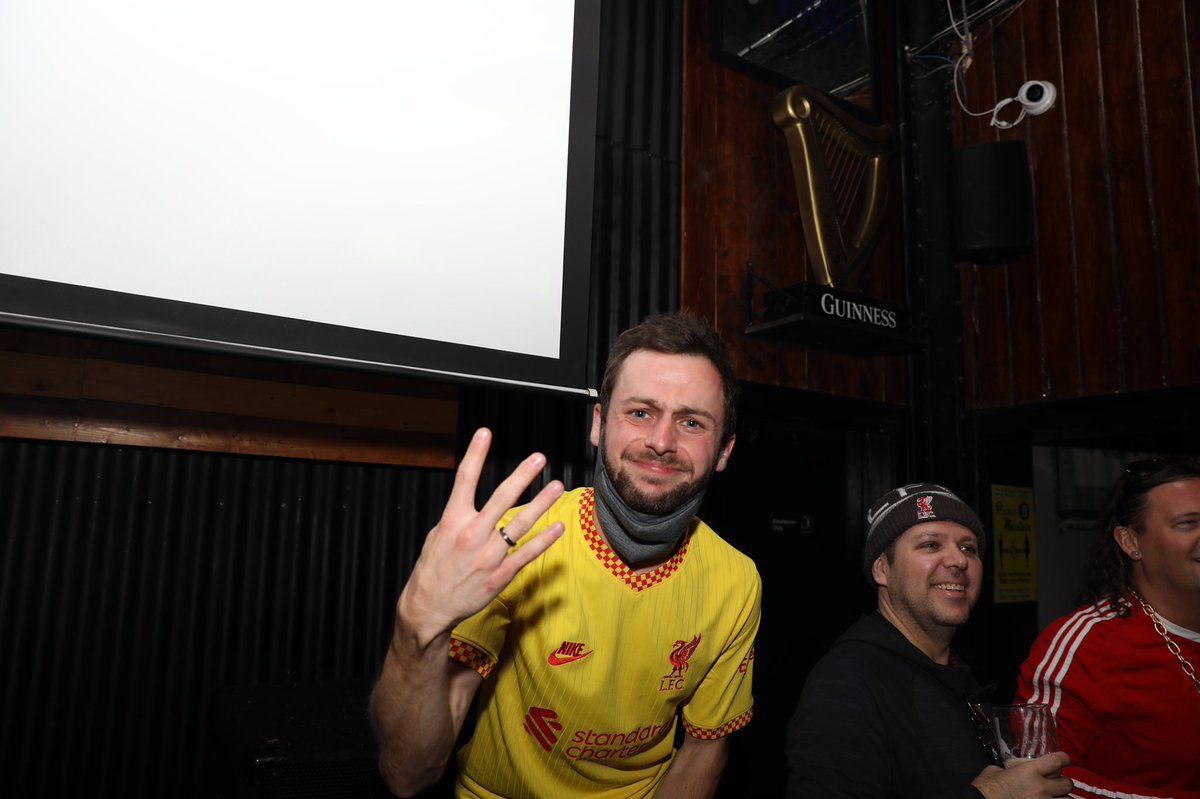 OLSCDetroit's tweet image. absolute chaos here at the half, and we’re LIVING for it!! UP THE REDS!!!! #LIVMUN #LFC #YNWA #olscdetroit #detroitolsc #MyPLMorning