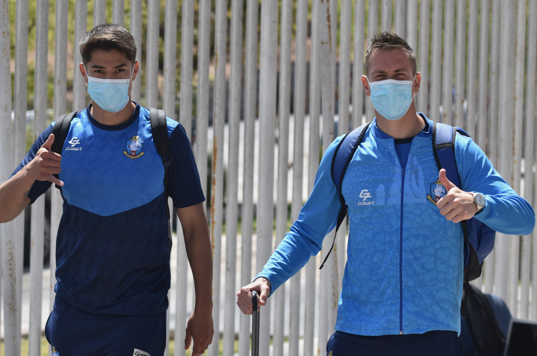 ClubAntofagasta's tweet photo. A Valparaíso con Los Pumas ✊🏼
🔵 #CDA | #CDAvsSW https://t.co/VwFdwGjFBi