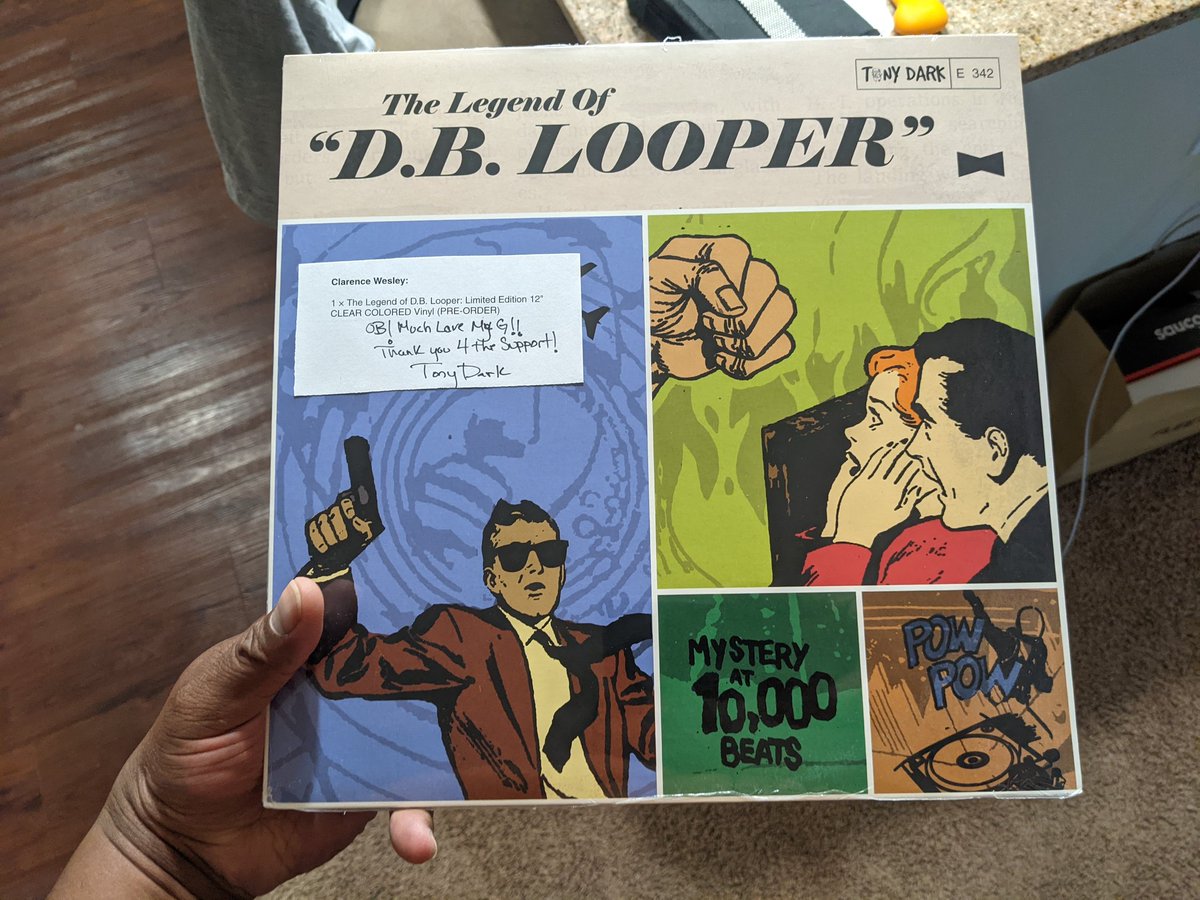 obsidianblue's tweet photo. Even down to the custom tape. Nicely done @TonyDarkMusic_ #dblooper https://t.co/Z9gIdIUwEM