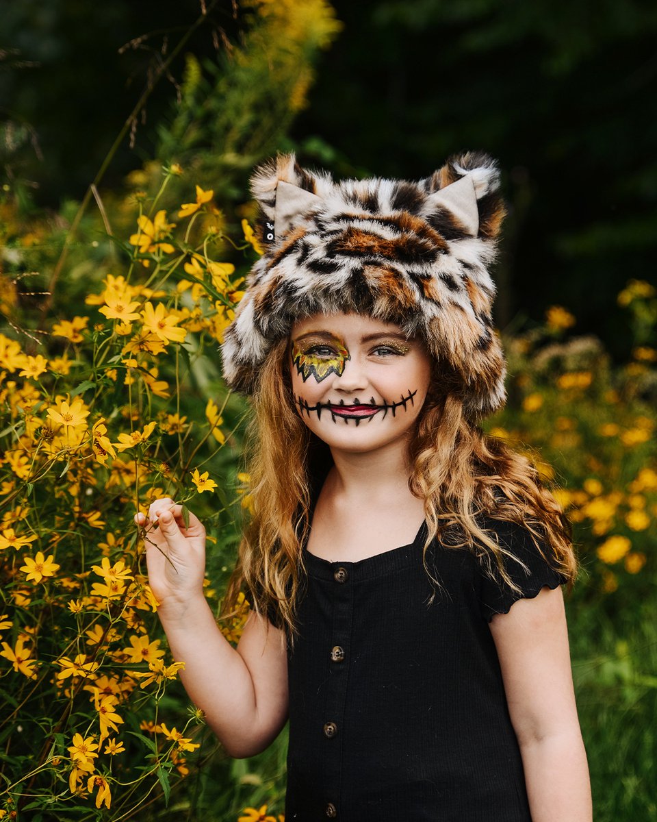 spirithoods's tweet photo. Did you just go "dawwww" too?? 🌼 💖 🐾

Enter our #Halloween #CostumeContest with over $1,500+ in prizes! Check the blog for official rules, costume inspo, and all the deets! #HalloweenSpiritHoods
https://t.co/gIM3LfCxKt

P/C: @Helicopter_Boy, @gloriadgartonphotography https://t.co/AYxM2wL3fZ