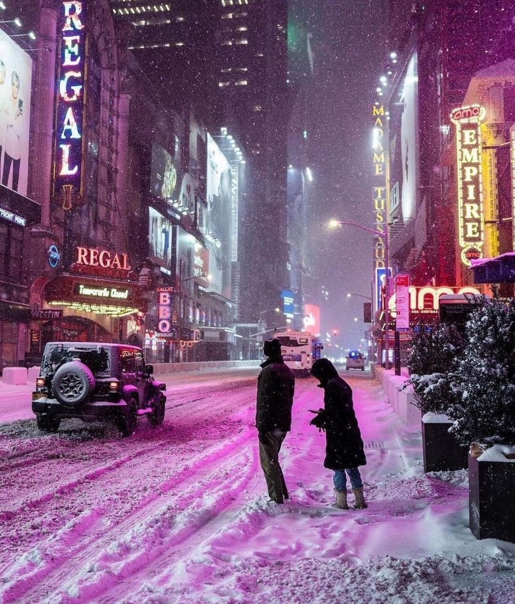 NYC street 🥶