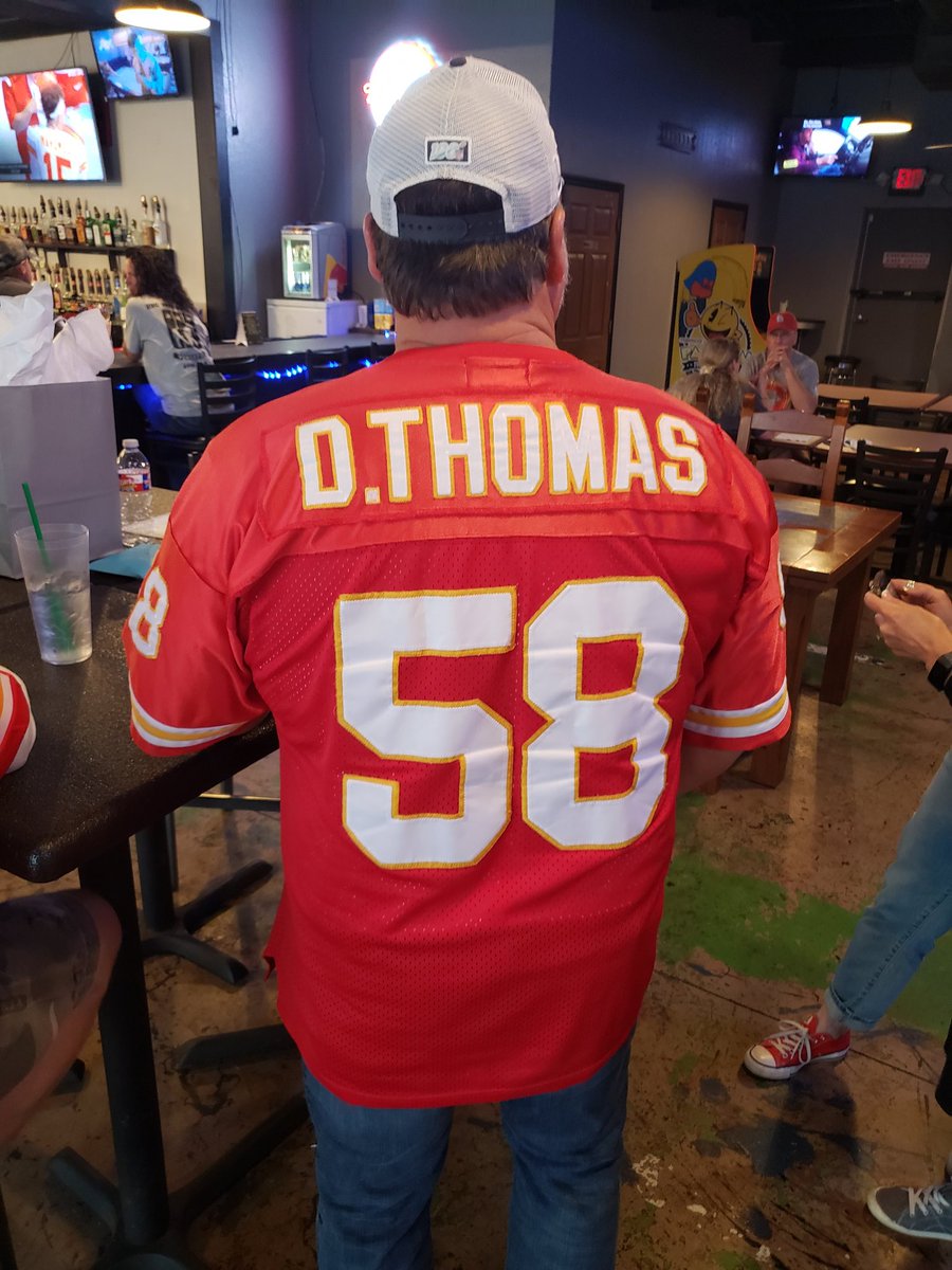 mimig82303's tweet photo. #gmfb... RIP... Representing Chiefs faithful. https://t.co/qW0Pyx1UAB