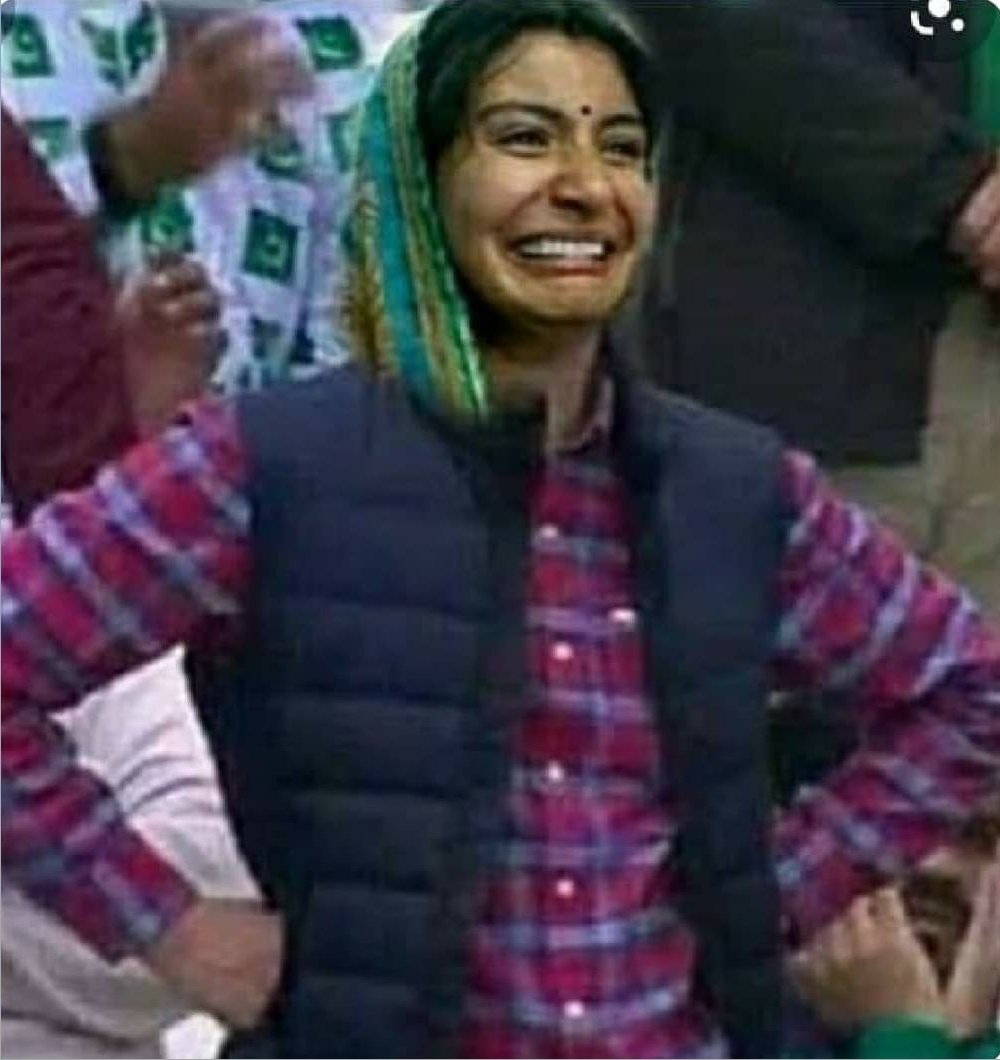 Al_Biruni_'s tweet photo. Indians Right now

#PAKvIND #MaukaMauka https://t.co/MZfIRhMO6t