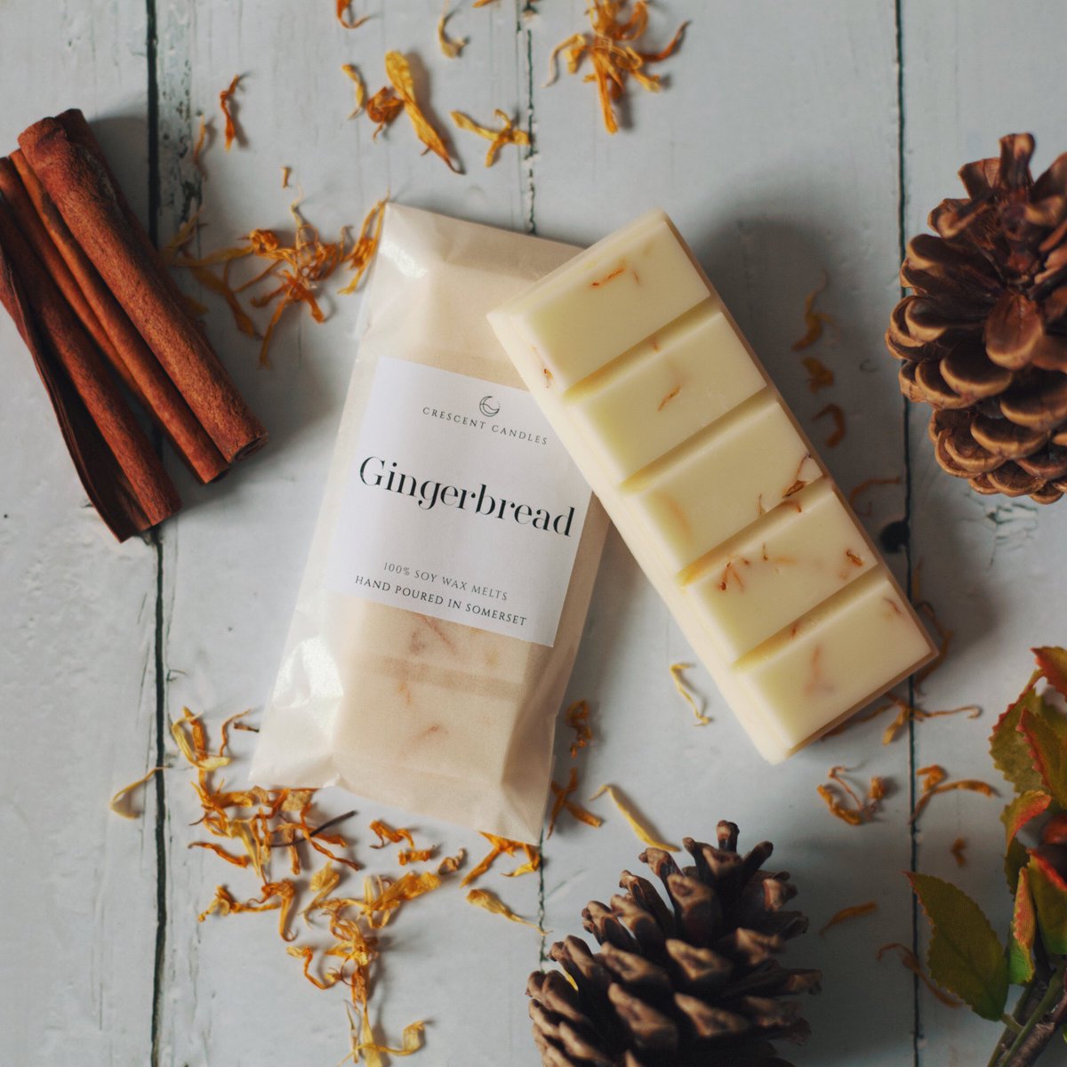 Get ready for the season with our new Gingerbread 100% soy wax melts - hand made in Somerset, UK crescentcandles.co.uk #Candle #giftideas #beautiful #handmade