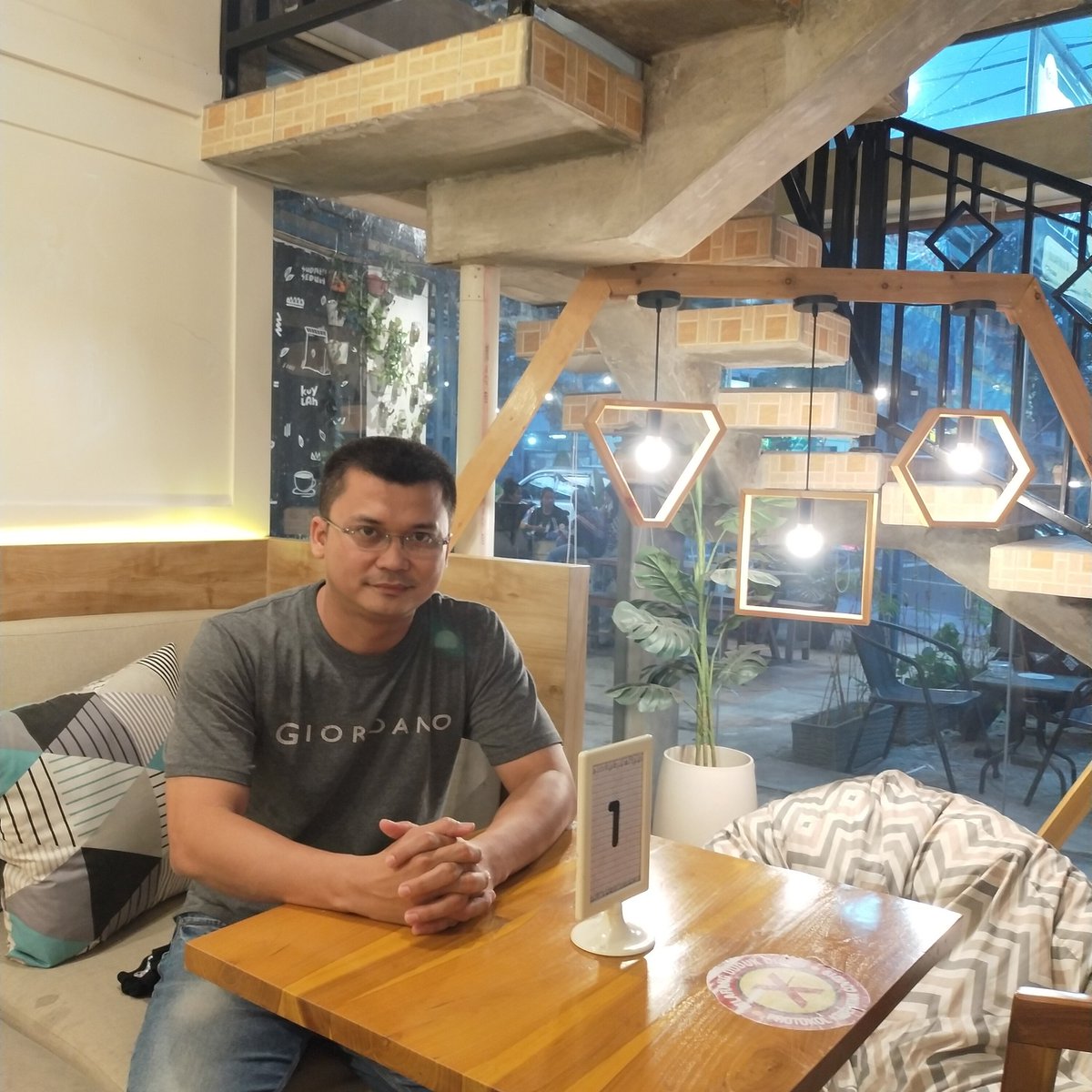 sofasofi2905's tweet photo. #FotoProfilBaru https://t.co/awJW0hWgRK