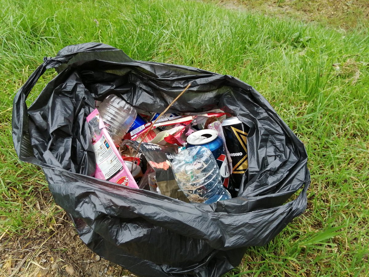 sam clift tweet media