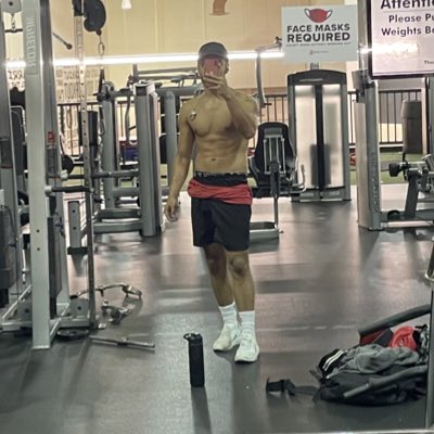 Deny_BiO27's tweet photo. #NewProfilePic becoming the personal Trainer I’ve always wanted to be🙏🏽 https://t.co/8cMaYdeTbW