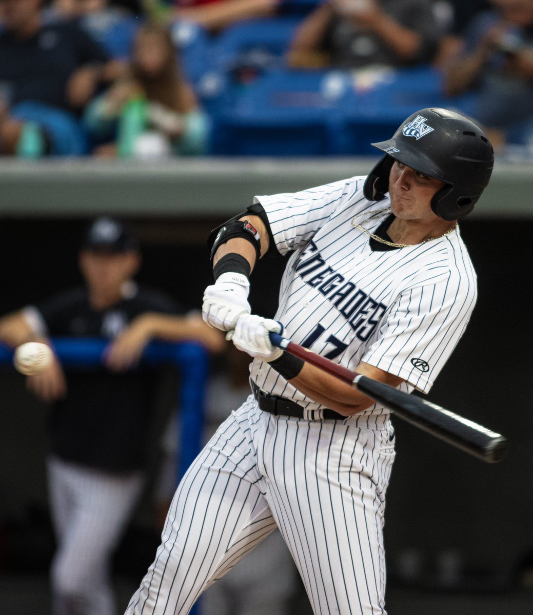 HVRenegades's tweet image. Happy Birthday Jake Sanford!

@jake_sanford96