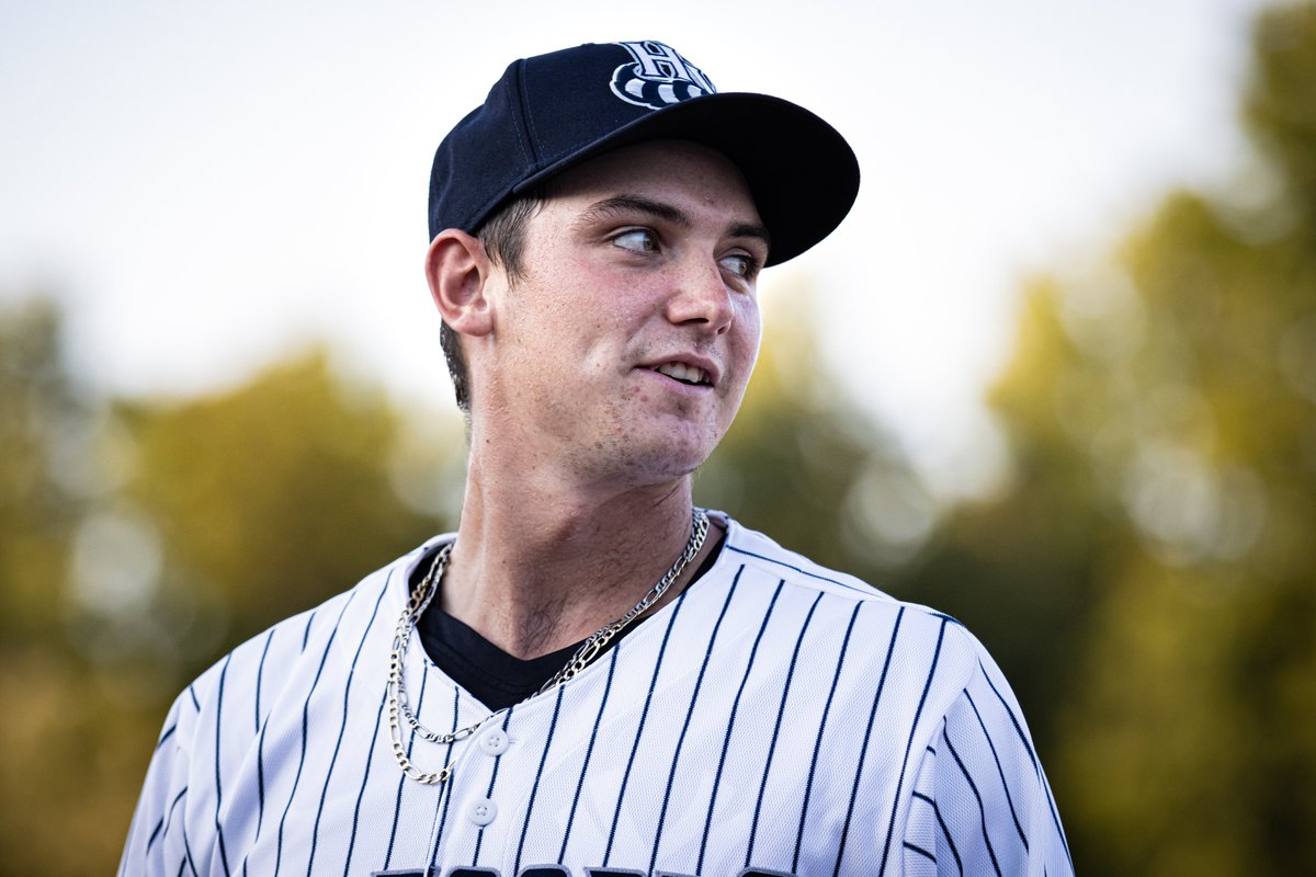 HVRenegades's tweet image. Happy Birthday Jake Sanford!

@jake_sanford96