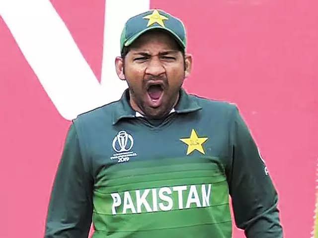 ashchanchlani's tweet photo. Bhai yaar ye waale pakistani players ki aaj bahut yaad aa rahi hai, yeh kaha gaye https://t.co/5wluc7JILu