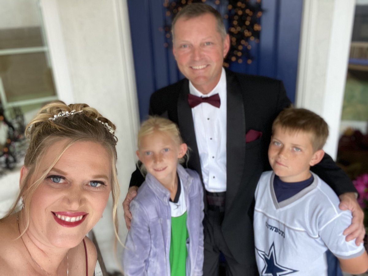 Lisa Emme tweet media