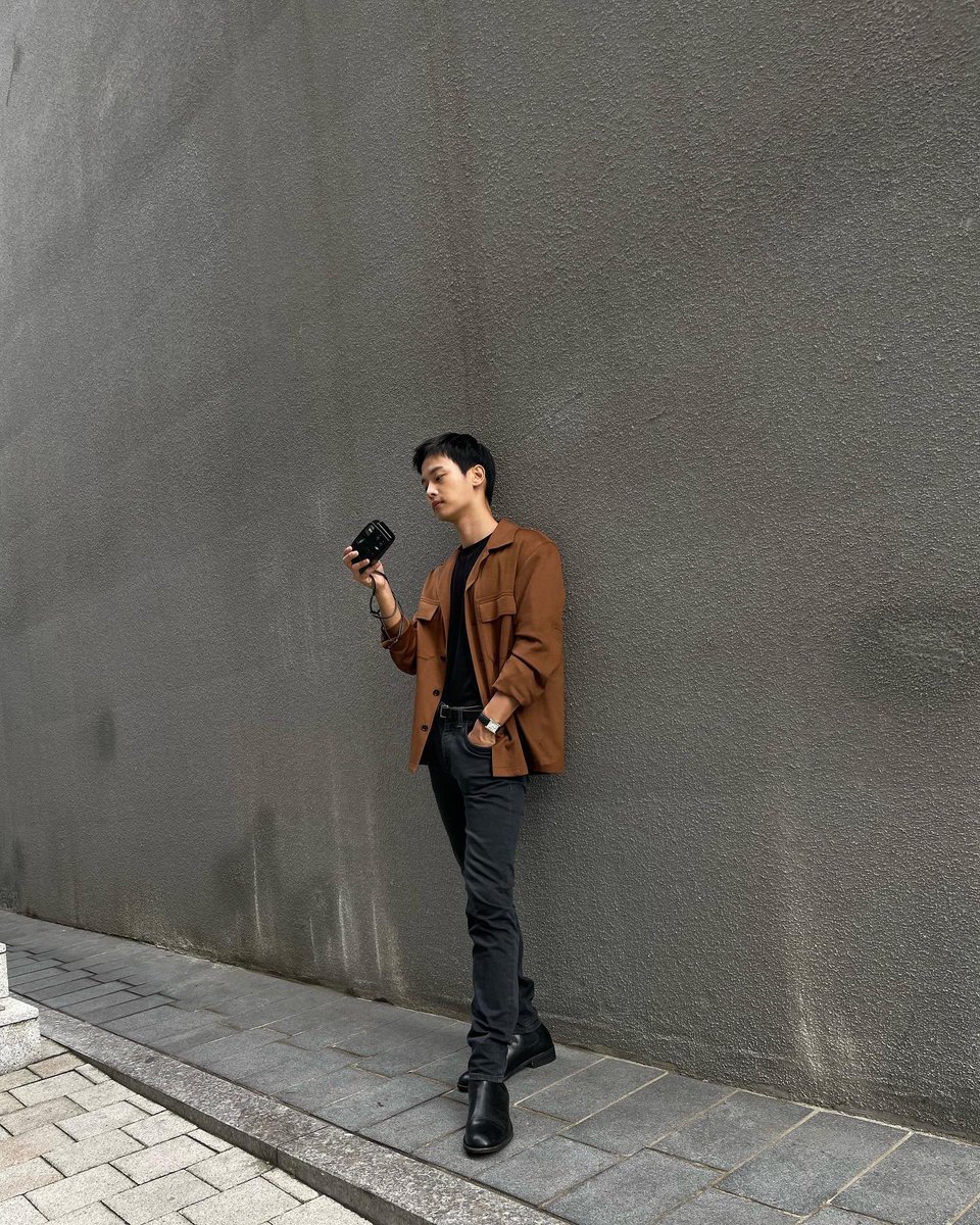 VIXXPERU's tweet photo. [12.10.21] #N IG POST (@/achahakyeon) | TRAD

"RegistroDeHoy_20211012

🍂
#/ad #ZEGNA #OVERSHIRT #STYLEDBYMEONME"

#VIXX #VIXXPERU https://t.co/LOwhaoqPOd