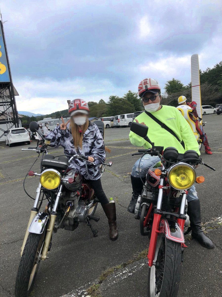 m_yh82's tweet photo. 2020.9.20 県内ツーリング
なおとさん光栄でした🌟
#嘩 #選抜認定師 #70Group https://t.co/71xUCNFnCT