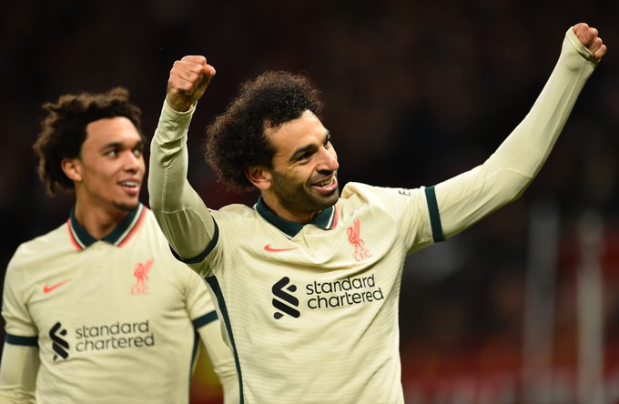 StanleyMelia2's tweet photo. Man Utd vs Liverpool player ratings: Paul Pogba awful and Mo Salah sublime | 
@johncrossmirror https://t.co/Sp9wXKgkg3