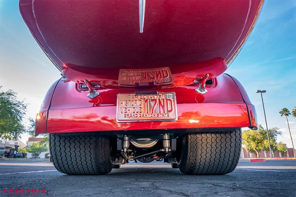AperThis's tweet photo. Do these tires make my trunk look big? #fattires #customcars #Cars #Arizona https://t.co/u7V6aCt9Dk