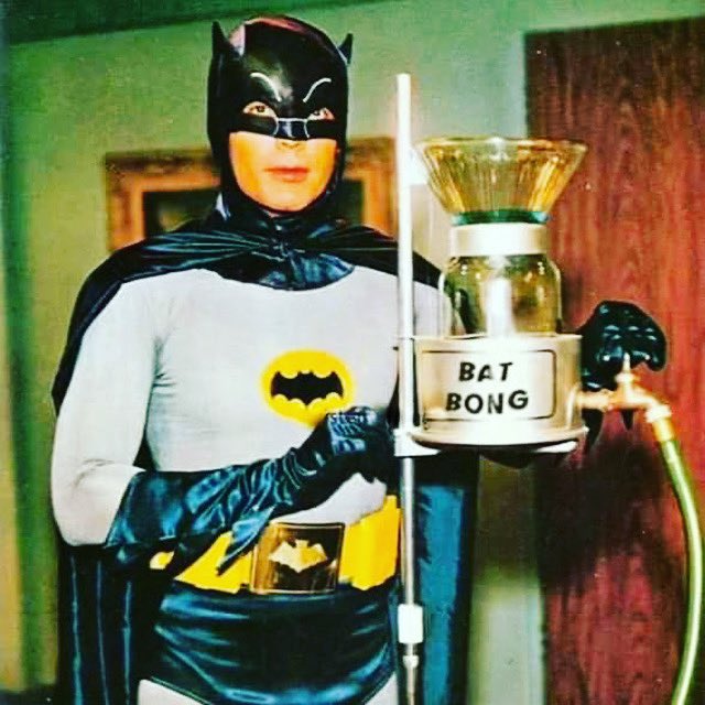 BatChrisGore's tweet photo. A lost episode? #Batman66 #Batman #Batman1966 https://t.co/agE6FgzOV8