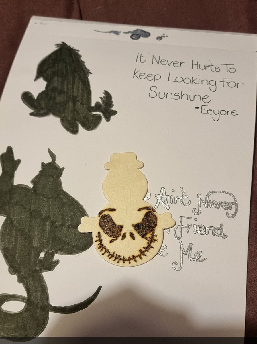 Suzy0826's tweet photo. So practicing silhouettes to use in Pyrography..... and my first attempt that on the wood..... needs a bit more practice 😂 https://t.co/YOlJsXpx2V