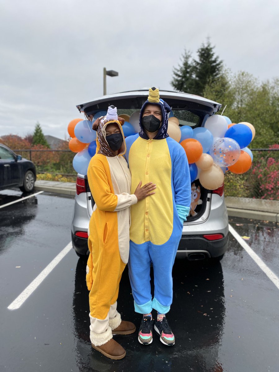 OwsDevelopment's tweet photo. Thanks to the wonderful families whose creativity and kindness made for an amazing (if wet) Trunk or Treat! https://t.co/2INS3FHCMQ