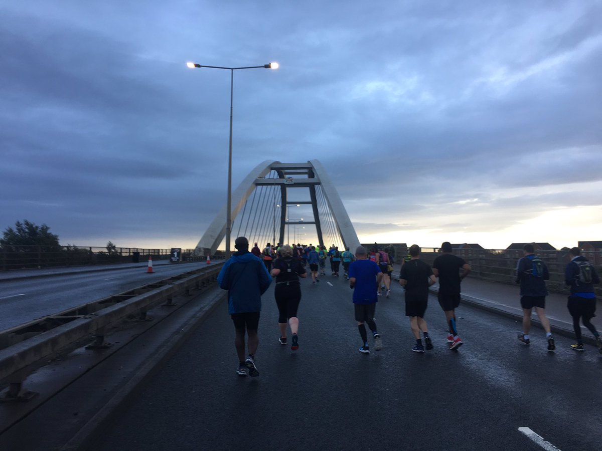 Super proud of myself！using 4hrs 47 min to finish my first full marathon/ 42km #Newport262