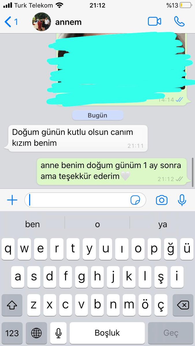 esrayildiiiz's tweet photo. aynen evin prensesiyim el üstünde tutulurum tek çocuk falan filan bi problem mi var https://t.co/kTTOlmgfeF