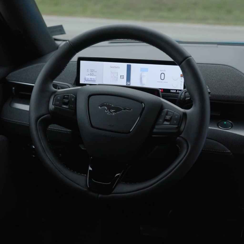 autogefuehl's tweet photo. Interior of the new Ford Mach-E GT. 100% animal free. What do you think?

#ad #advertising #machegt #mache #fordoumast #ford #fordfanfoto #fordfan #fordlove #fordlover #fordlovers #fordlife #fordlifestyle #fordpic #fordaddicts #fordaddict #fordclub #fordgroup #fordfun #fordp… https://t.co/SPKGJBYlSC