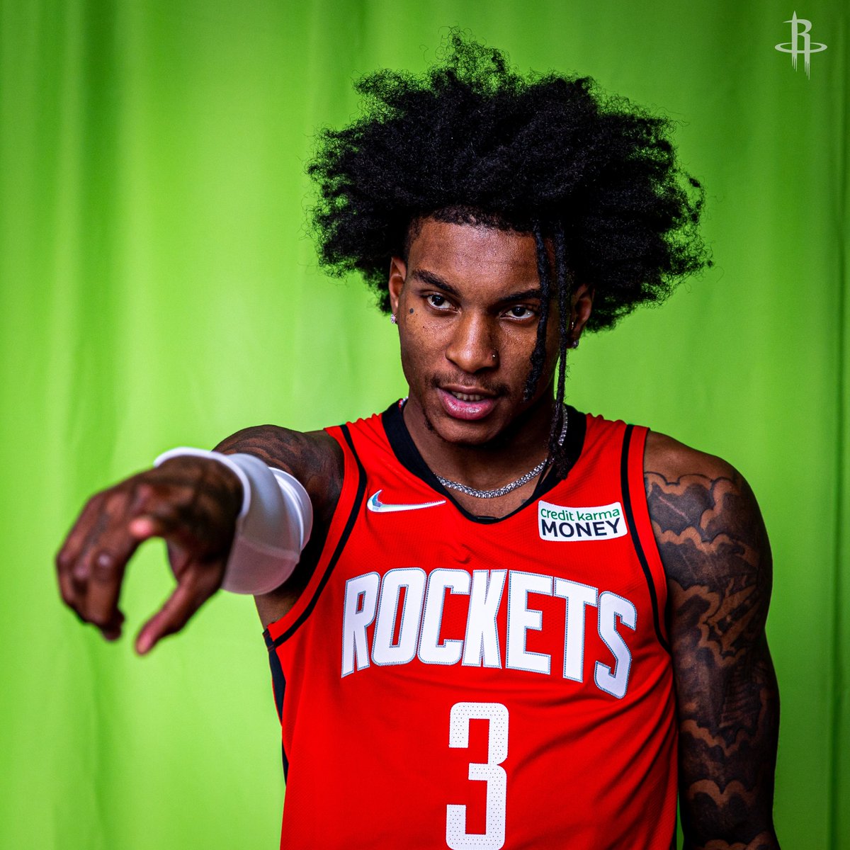 RedNationBR's tweet photo. 🚀 BOLÃO 🚀

Quer ganhar uma jersey do Kevin Porter Jr?

É só acertar quantos PONTOS, REBOTES e ASSISTÊNCIAS o KPJ vai fazer hoje!

REGRAS:
1⃣ Vence o 1º que acertar
2⃣ Seguir @RedNationBR + @ProJerseyNBA 
3⃣ RT nesse tweet
4⃣ Até às 20h de Brasília
5⃣ Frete por conta do vencedor https://t.co/Wz49XWreCY