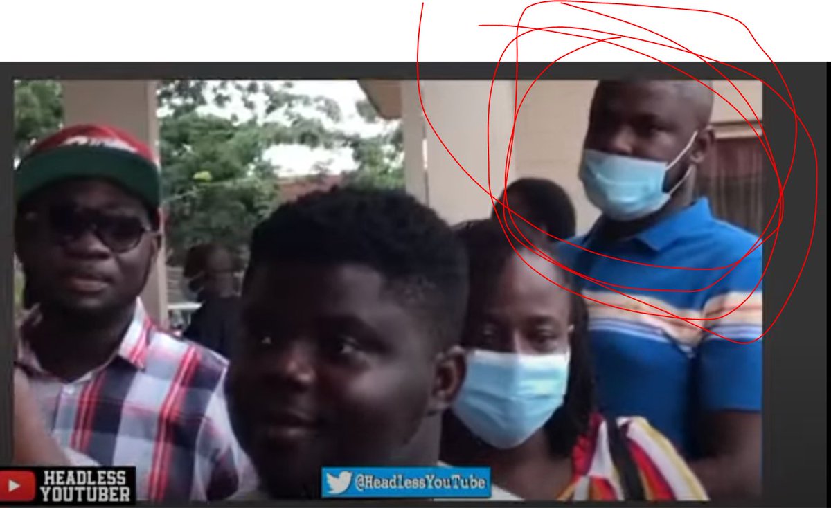 gpbediaku's tweet photo. I think I found @HeadlessYouTube. Anaa.... https://t.co/C2lLU1iJQ1