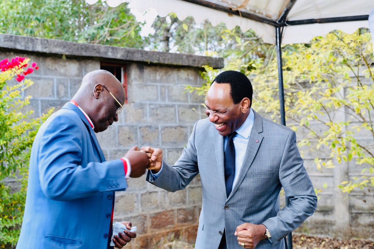 msnkathamwenda's tweet photo. @Testimony__TV 
@Testimony_FM 

#TestimonyTVLaunch #TestimonyTV #TestimonyFMRadioLaunch #TestimonyFM #YouAreComingBackWithATestimony
#ToT
Great day at the Launch with;
@EzekielMutua 
@sylmulinge 
@AmFredAkama #Arcbishoparthurgitonga 
Glory to God https://t.co/lLGh9viOzv