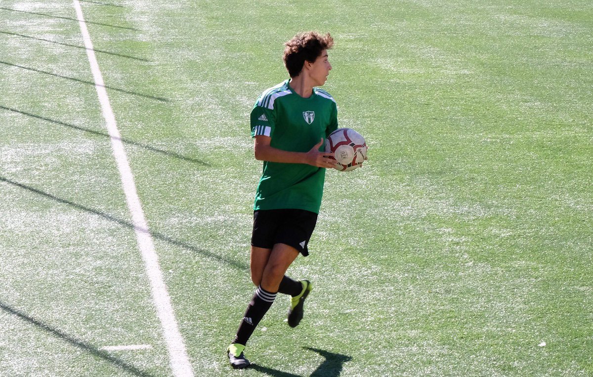 ogermano's tweet photo. No pudo ser!! Nos faltó un poco de suerte… Merecimos al menos 1 punto. 

Juvenil B 1-2 Alameda Osuna

@perisocfoficial 
#VamosPeriso💚🖤 https://t.co/FztxtZbr4j