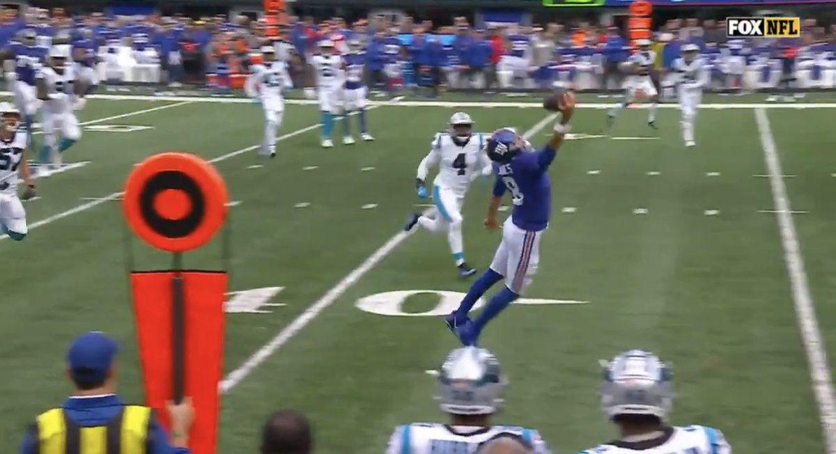 Barstool Sports (@barstoolsports) on Twitter photo 