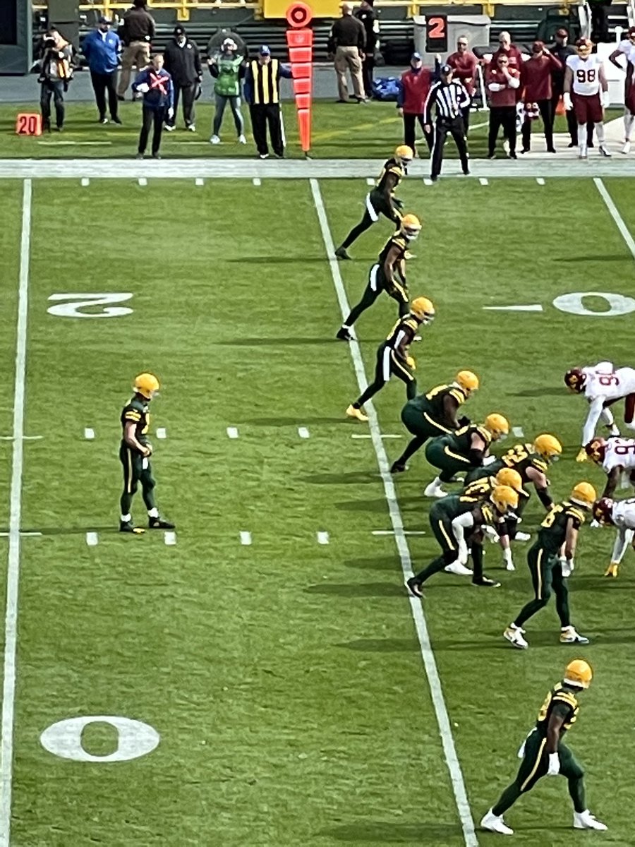 candicereneee's tweet photo. Feels like home. #GoPackGo @KaarenLeigh https://t.co/OJYiq3LiY3