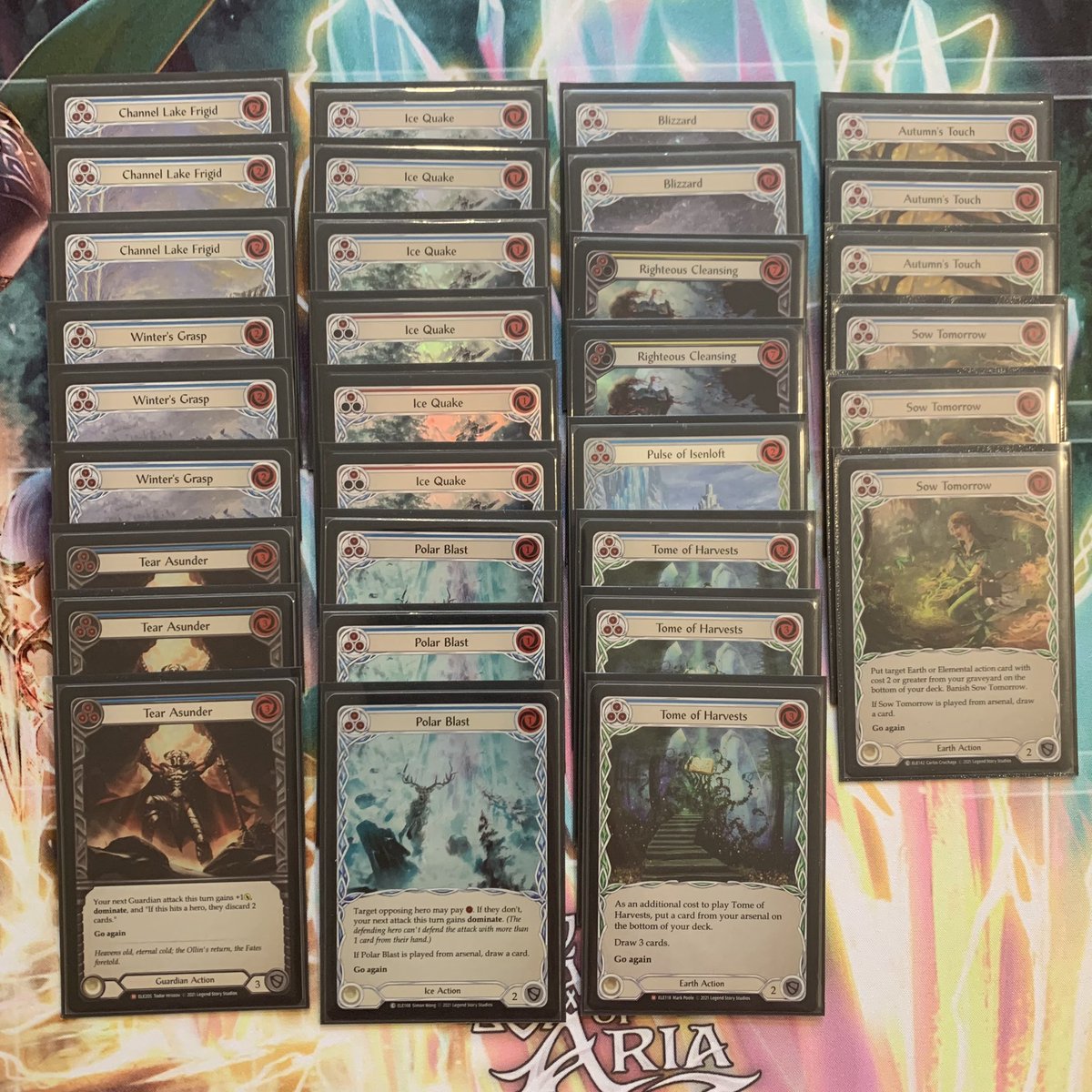 medina_irl's tweet photo. I had a blast at #FABCincinnati ! I even got to foil-out my Oldhim deck!
#FABTCG https://t.co/t2pp6ATQ3a
