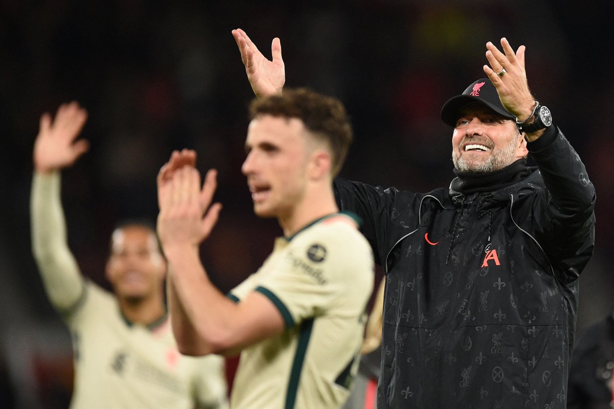 premierleague's tweet photo. Liverpool are the first #PL team to win consecutive away matches by a margin of 5+ goals without conceding

#MUNLIV https://t.co/p8cM99uvgv