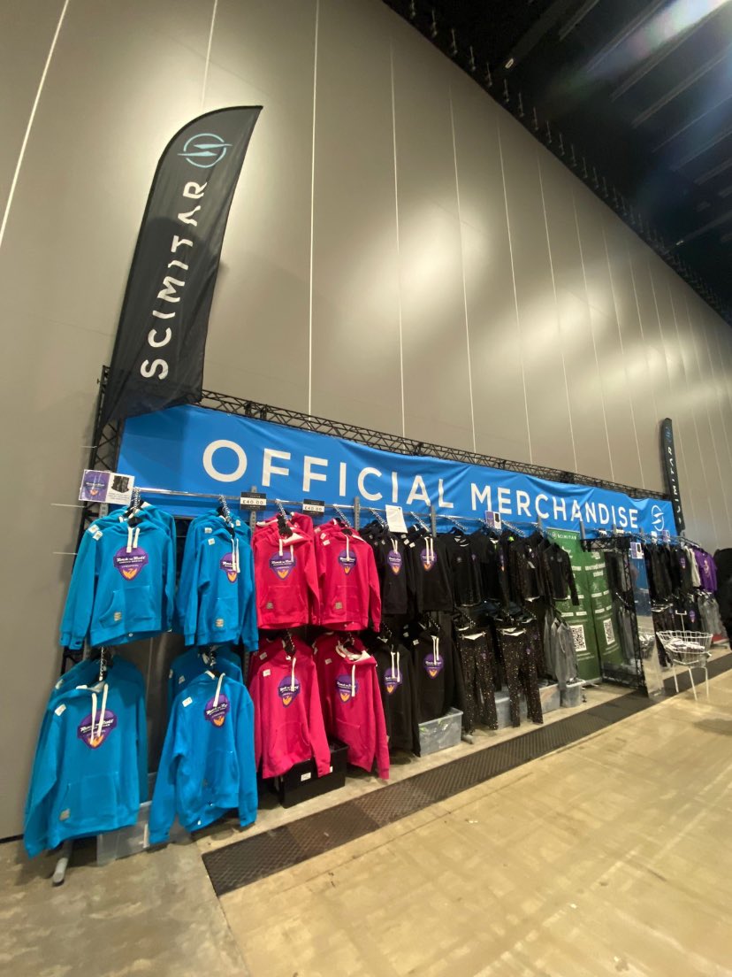 😢 That's a wrap. Well done to everyone who completed the final <a href="/RnRLiverpool/">RnRLiverpoolMarathon</a>! 👏

For your last EVER chance to get memento from the event, head to bit.ly/rnrliverpool

#liverpool #halfmarathon #run #UKRunChat #10k