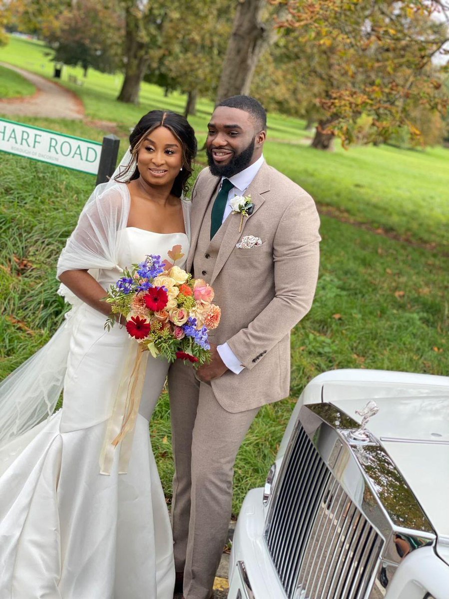 Udfredii's tweet photo. Married the LOML in the Church yesterday, a day I will never forget. I'm so happy to be your husband and yes 🕺🏾 it's finally a wrap 💫🖤. #UdoAmaka21 https://t.co/ZC1fP9g27b