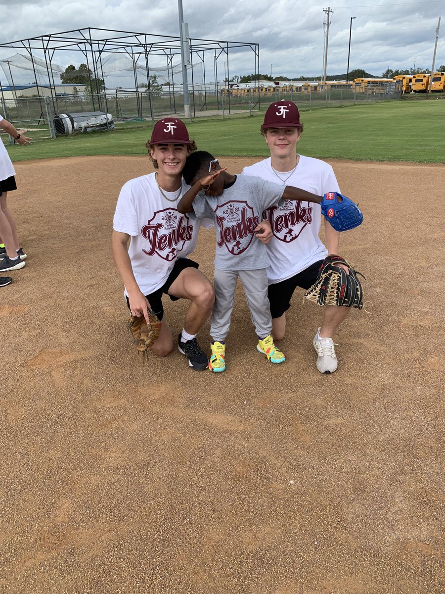 JenksHSBaseball's tweet photo. Buddy baseball is in full swing! https://t.co/gvSE6SpRou