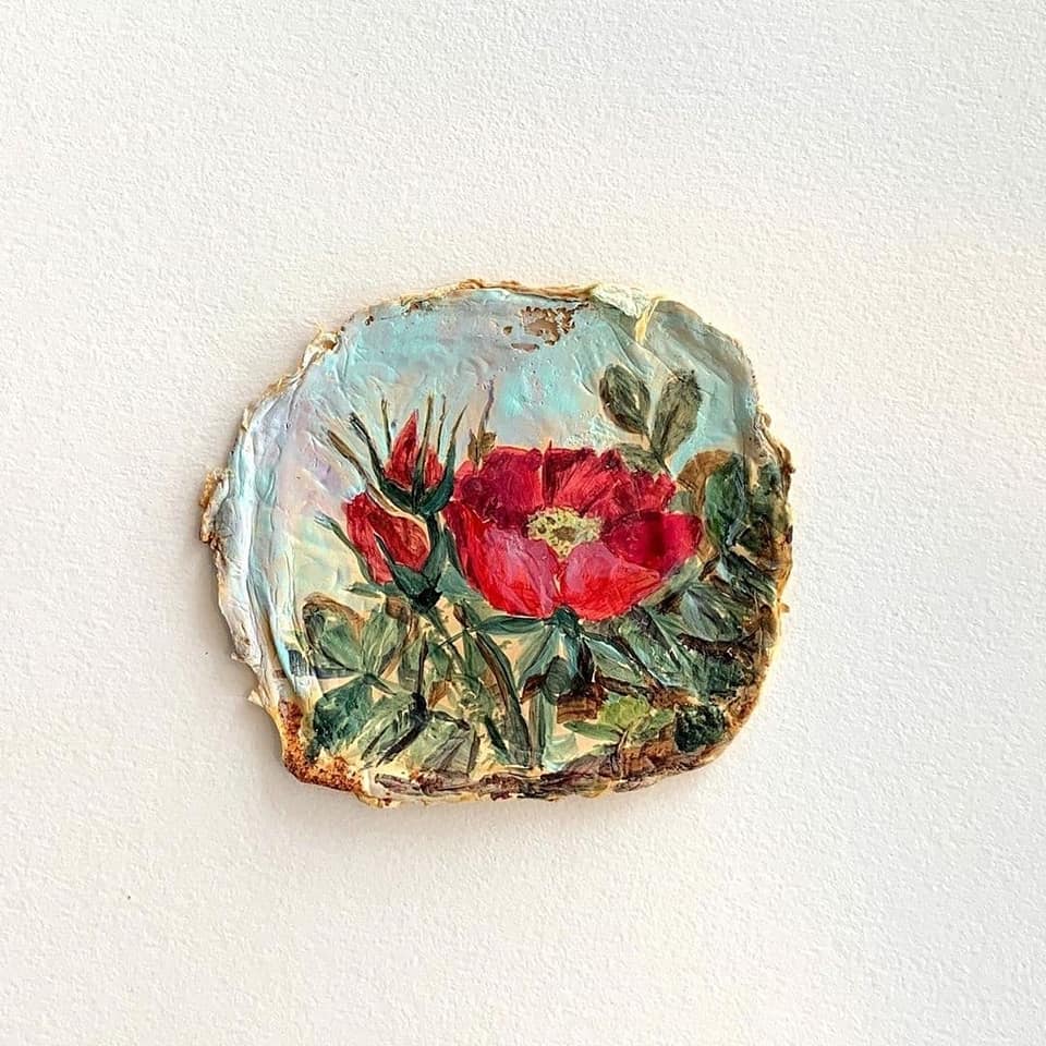 efrenjo's tweet photo. Hace tiempo jugamos con la idea de usar el micelio como un lienzo para el arte. Hoy con mucho gusto les compartimos que la artista Tetei Cornejo nos ha honrado con plasmar su arte en él convirtiéndose así en la primera persona en México, en pintar sobre micelio puro. https://t.co/S1LAhAmSZT