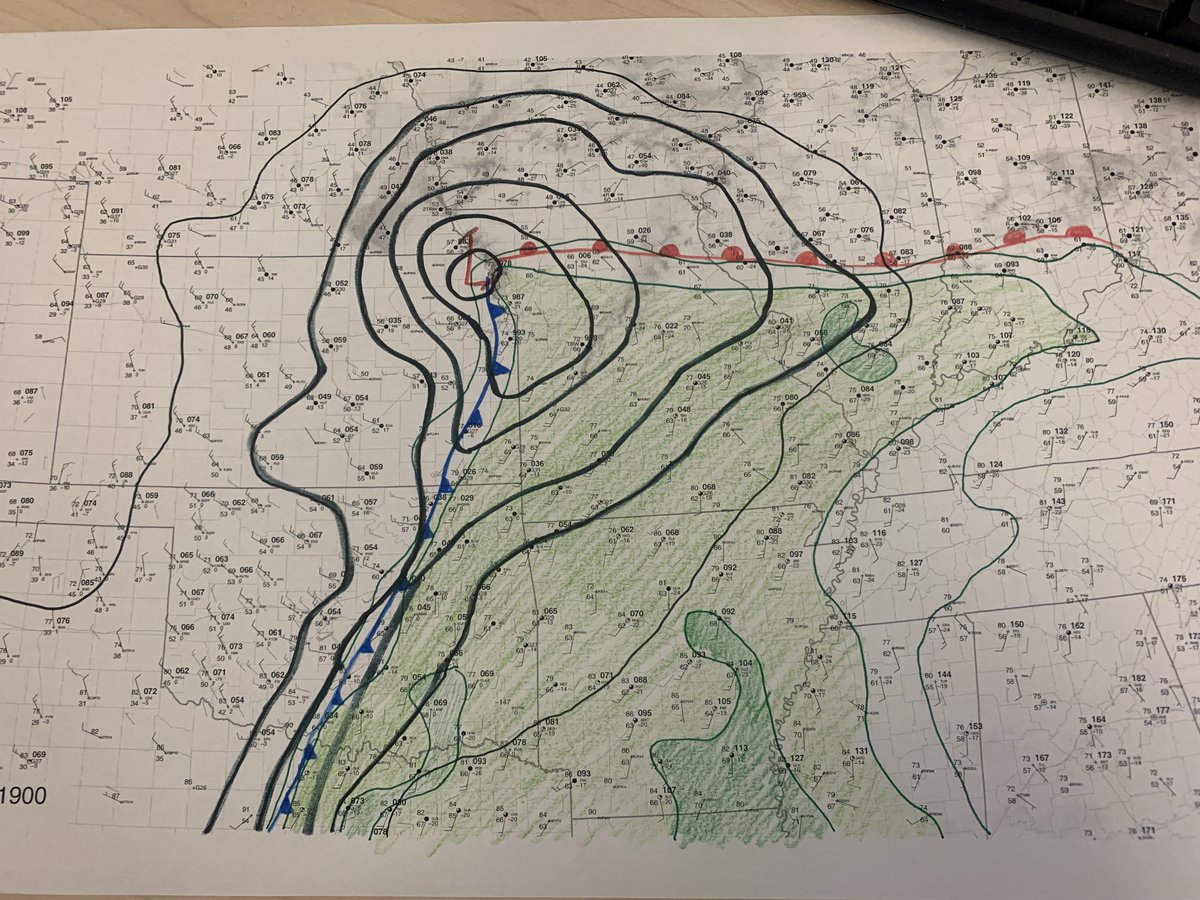 NWSSPC's tweet photo. Here is the 19Z hand drawn surface analysis. These analyses are an important part of our forecast process every day, but particularly on more active days such as today. https://t.co/skvnSuslwX