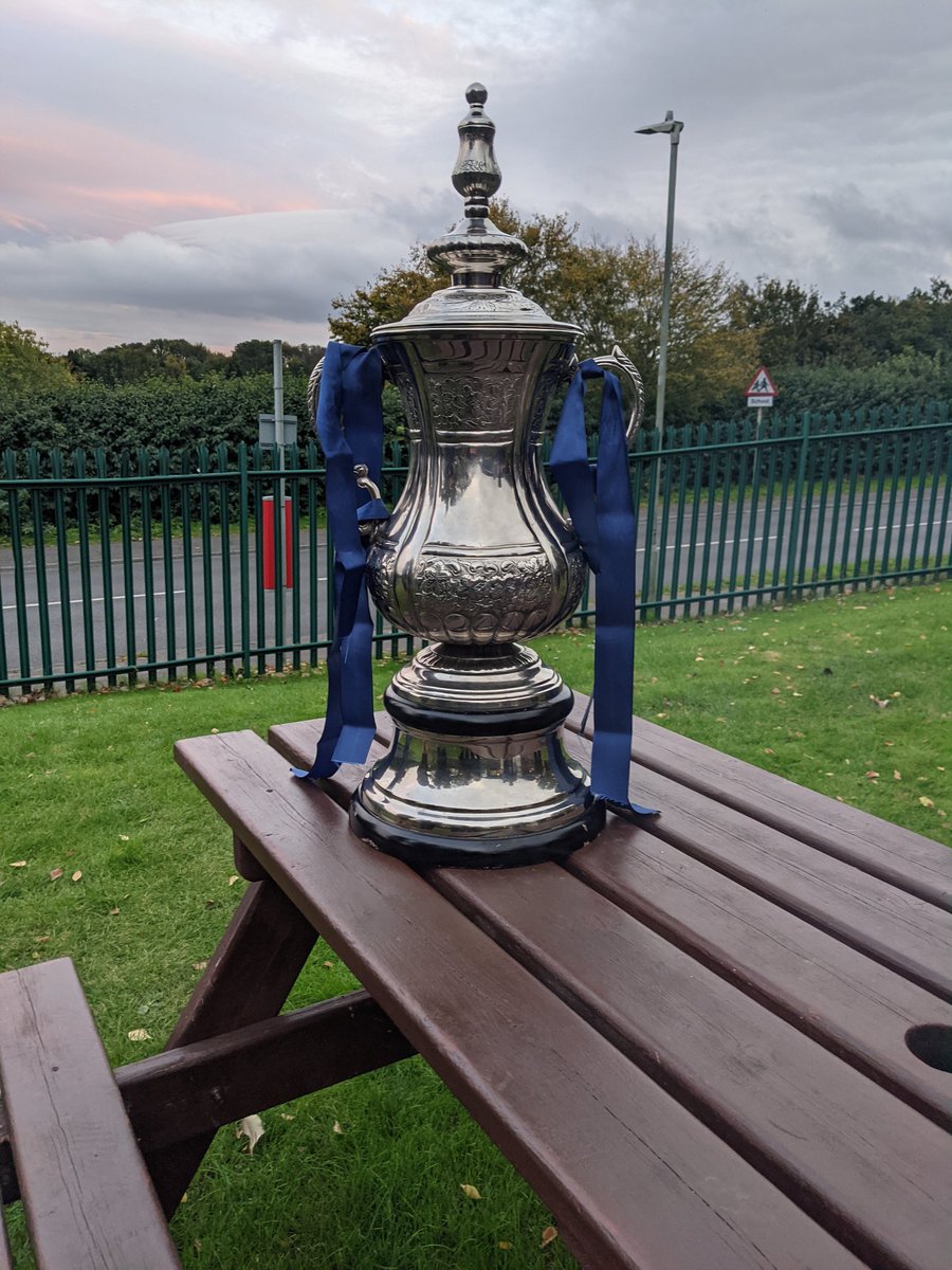 Hollisters FC tweet media