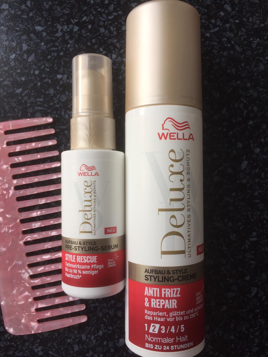 ConnyTesterin's tweet photo. "Werbung" Bei den @Konsumgoettin darf ich 2 WellaDeluxe-Produkte testen. Meine Haare sehen wieder schöner aus, sind kräftiger, glänzen & halten lang. 😍 #wella #welladeluxe #wellastylerescue #wellaglamour
#konsumgöttinnen #beauty #haarpflege #produkttest #haarstyling #haare https://t.co/NZ3ibjuARK