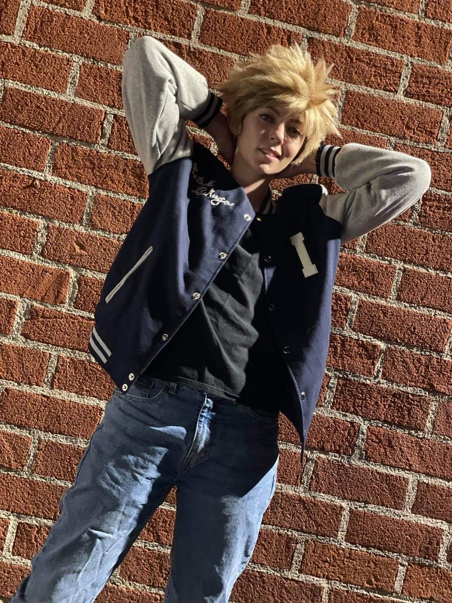 ChatonRougeCos's tweet photo. I may not be a 6'4 Adonis but I can still do this.
#FTSTWT #ftspromptweek #katsukibakugou https://t.co/gkwDf4eoC0