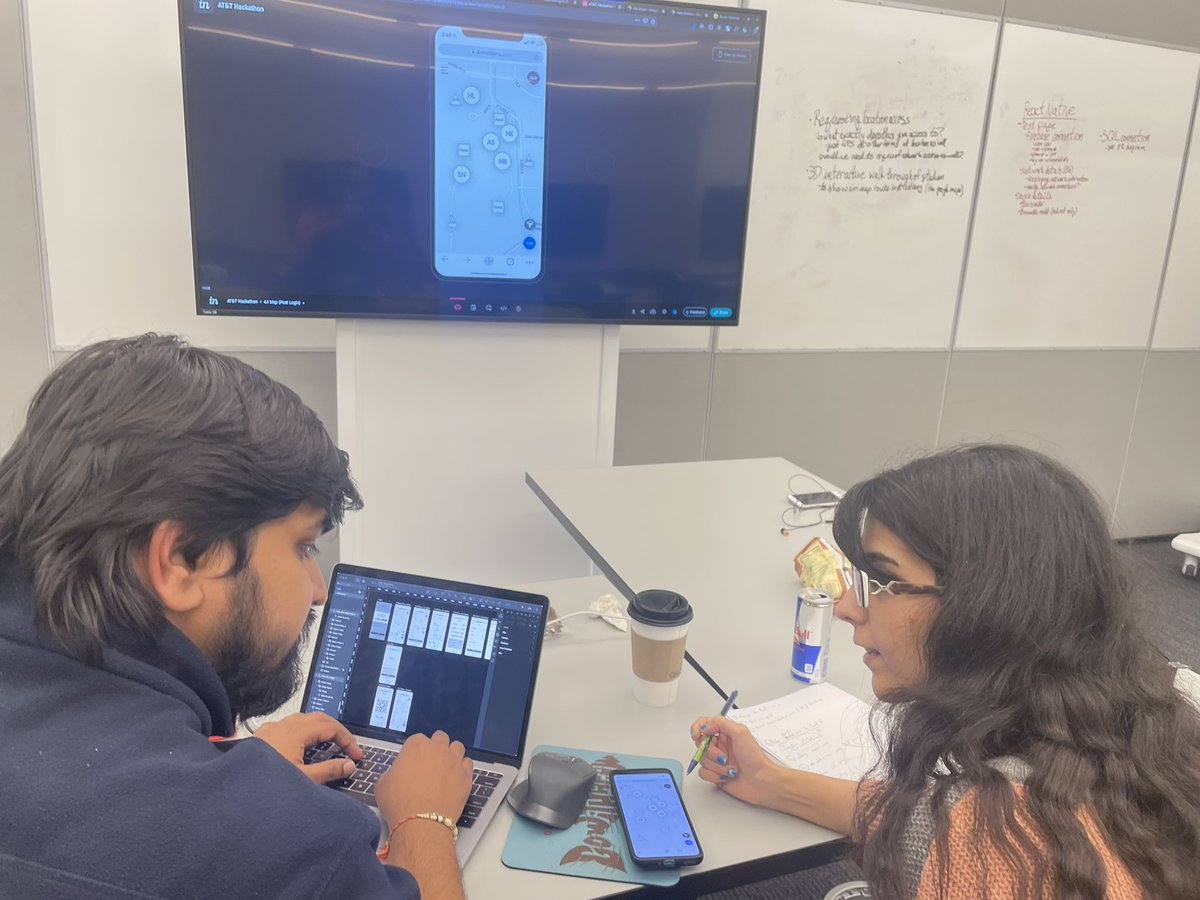 SarahNikkhah's tweet photo. Heuristic evaluation 
Usability testing
#5GSportsHack https://t.co/YafdeGxysB