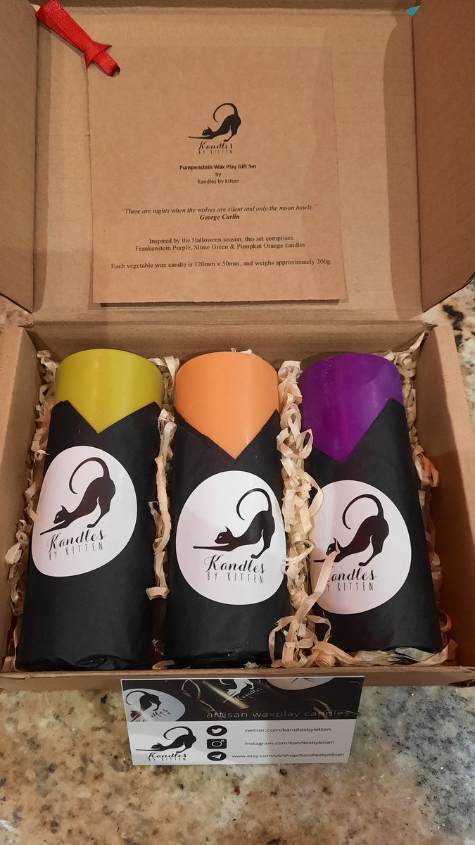 TheKinkyPixie30's tweet photo. Loved meeting @KandlesbyKitten today at Liverpool @LAMchester_  got to see all the gorgeous candles and brought this lovely trio home with me can't wait to put it to use!!
#kandlesbykitten #waxplay #sensationplay #fetish #bdsm #LAMchester #middlespace #bdsmcommunity https://t.co/DmyT4IccYU