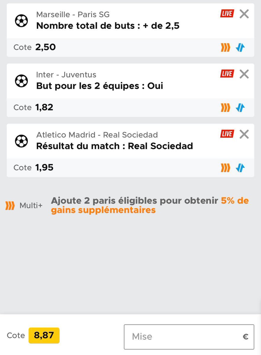 Betclic's tweet photo. ⏱️ C'est la mi-temps dans #OMPSG !
Un petit combi LIVE pour ce fêter ce #WeekendXXLIVE ? Toutes tes cotes en LIVE sont boostées 🔥 https://t.co/8VwNcJDDGQ