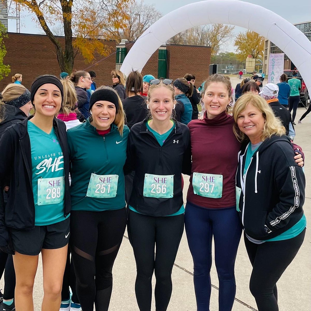 SimritWarring's tweet photo. Unleash the SHE 10k ✔️🏃🏽‍♀️ @MNOvarianCancer @MayoClinic @MayoGynecology @MayoObGynResFel https://t.co/8kmUKZHXjH