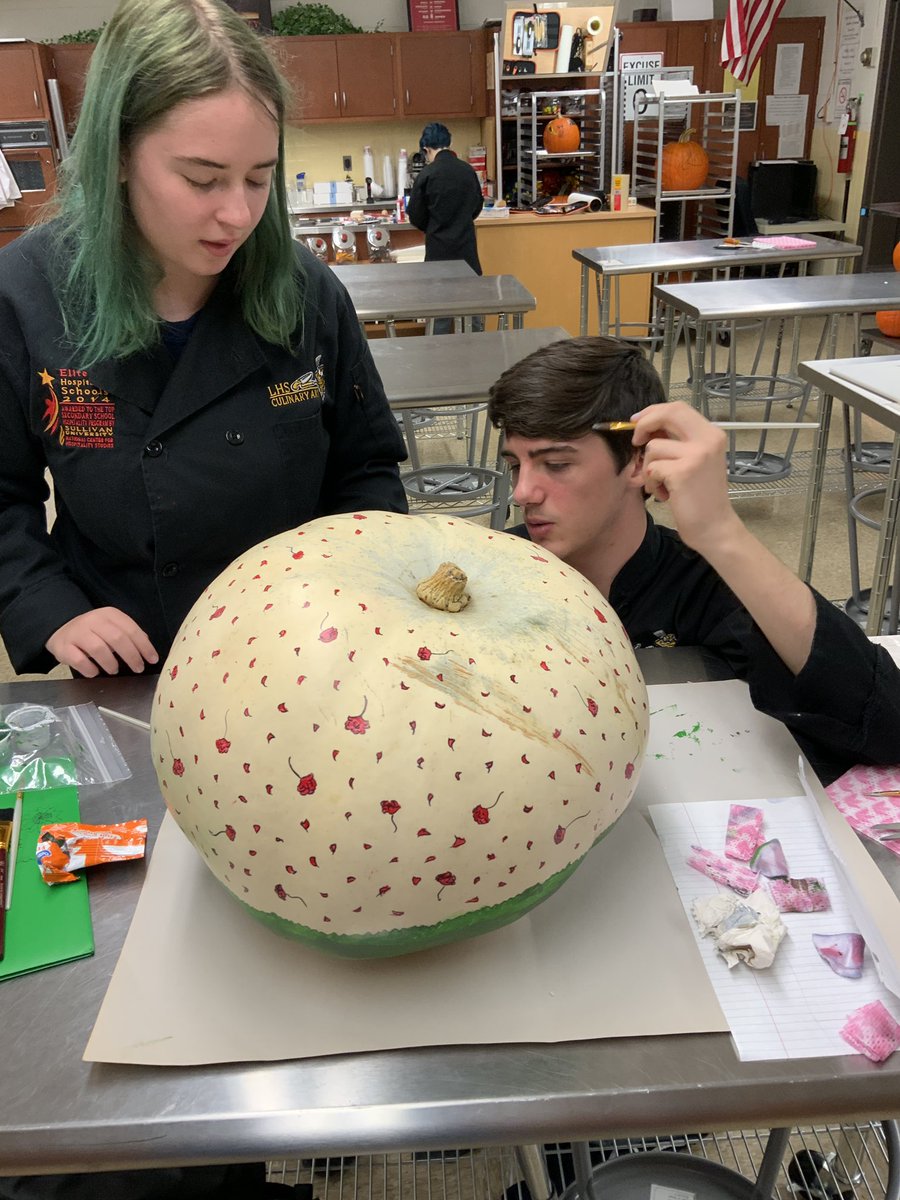 LHSCulinary's tweet photo. Let the Great Pumpkin Carving ProStart Competition begin.  Students spent time planning writing descriptions and learning about carving last week.   It is now 2PM on Sunday and students came in to get a start on carving. Winners to be announced next week.  Go Gales. @OhioProStart https://t.co/ROtgx3nBp5