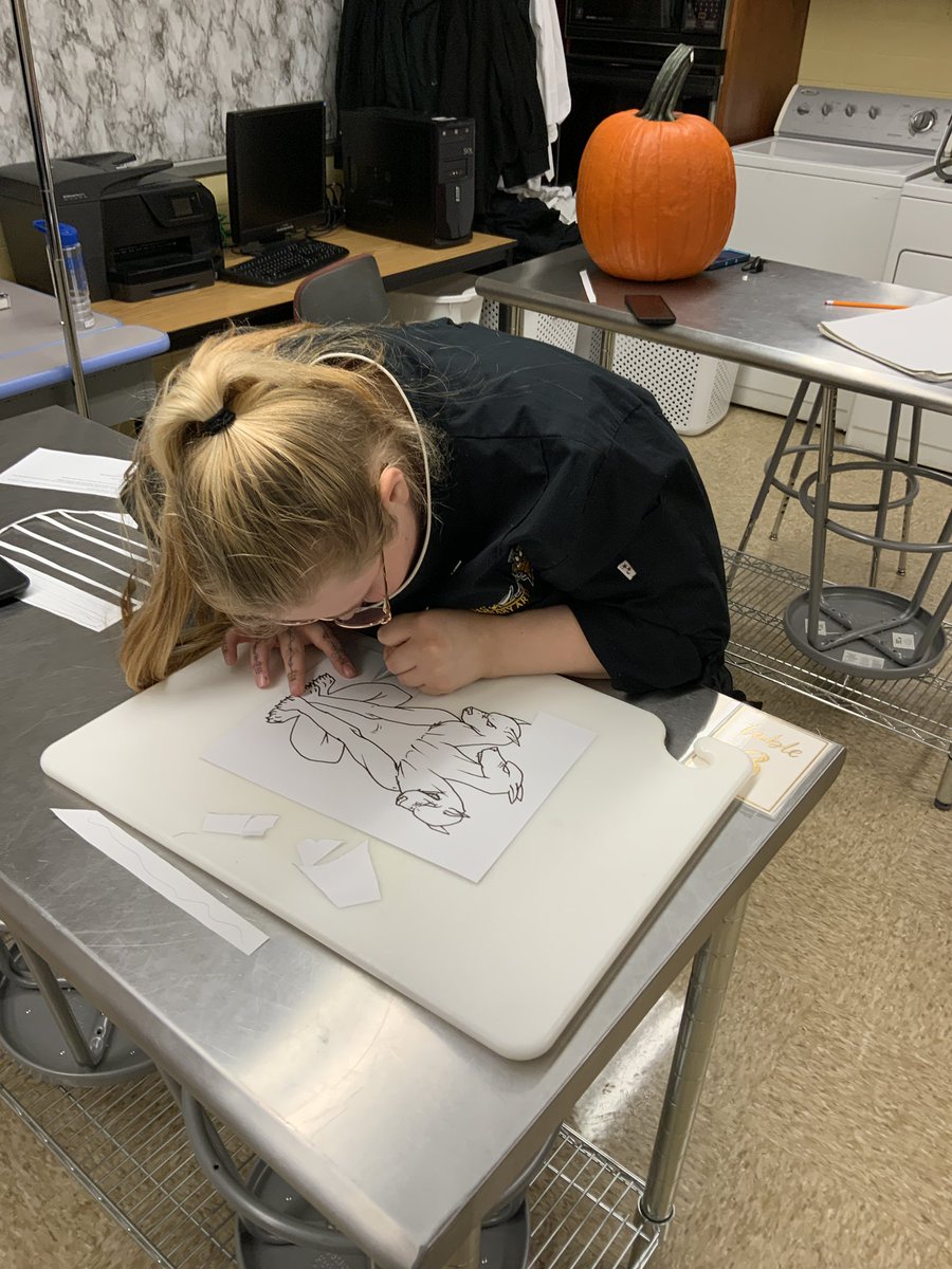 LHSCulinary's tweet photo. Let the Great Pumpkin Carving ProStart Competition begin.  Students spent time planning writing descriptions and learning about carving last week.   It is now 2PM on Sunday and students came in to get a start on carving. Winners to be announced next week.  Go Gales. @OhioProStart https://t.co/ROtgx3nBp5