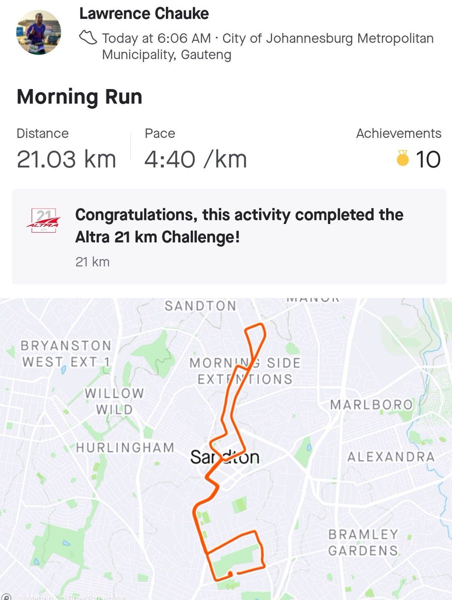 LWR08's tweet photo. Crave Run was lit. My game plan worked very well bcs I managed Sandton drive in good way. Slow but surely I'm getting there. One day is one day. #CraveRun 
#RunningWithTumiSole 
#FetchYourBody2021 https://t.co/7V3JUV8zmU