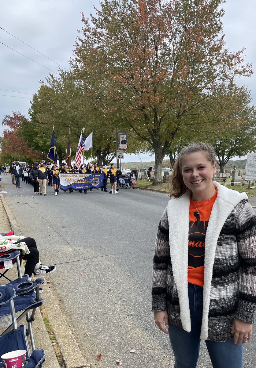Loved seeing our @BASDBroughalCS Rockets in the Saucon Valley Spirit Parade! Great job rockets!!! #OurBestBMS #BroughalProud